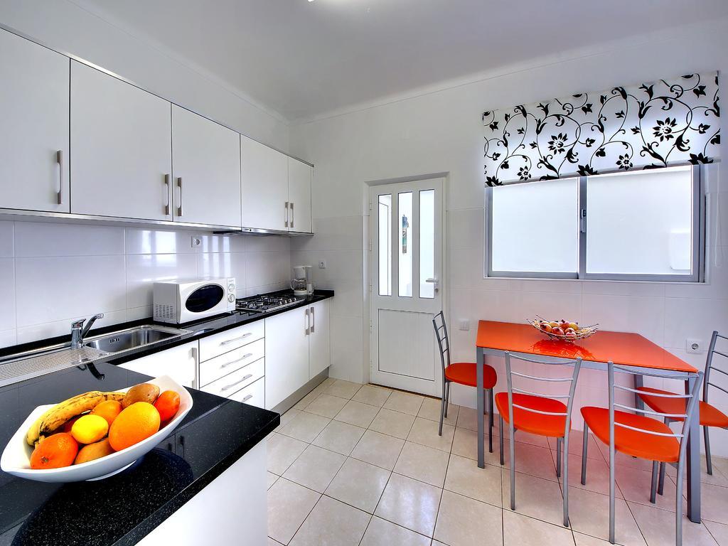 Inn The Beach Apartments Albufeira Phòng bức ảnh